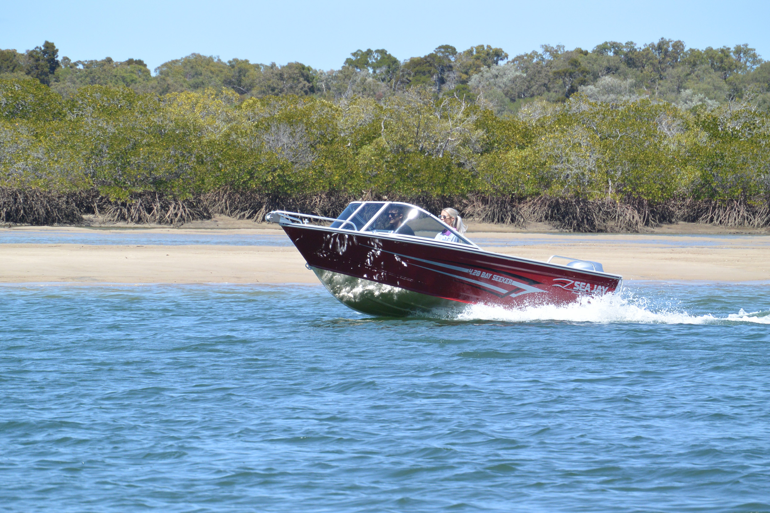 Sea Jay 428 BAY SEEKER