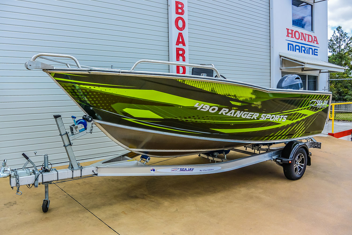 Sea Jay 490 Ranger Sports (side console) | Aluminum Boats | Reef Marine