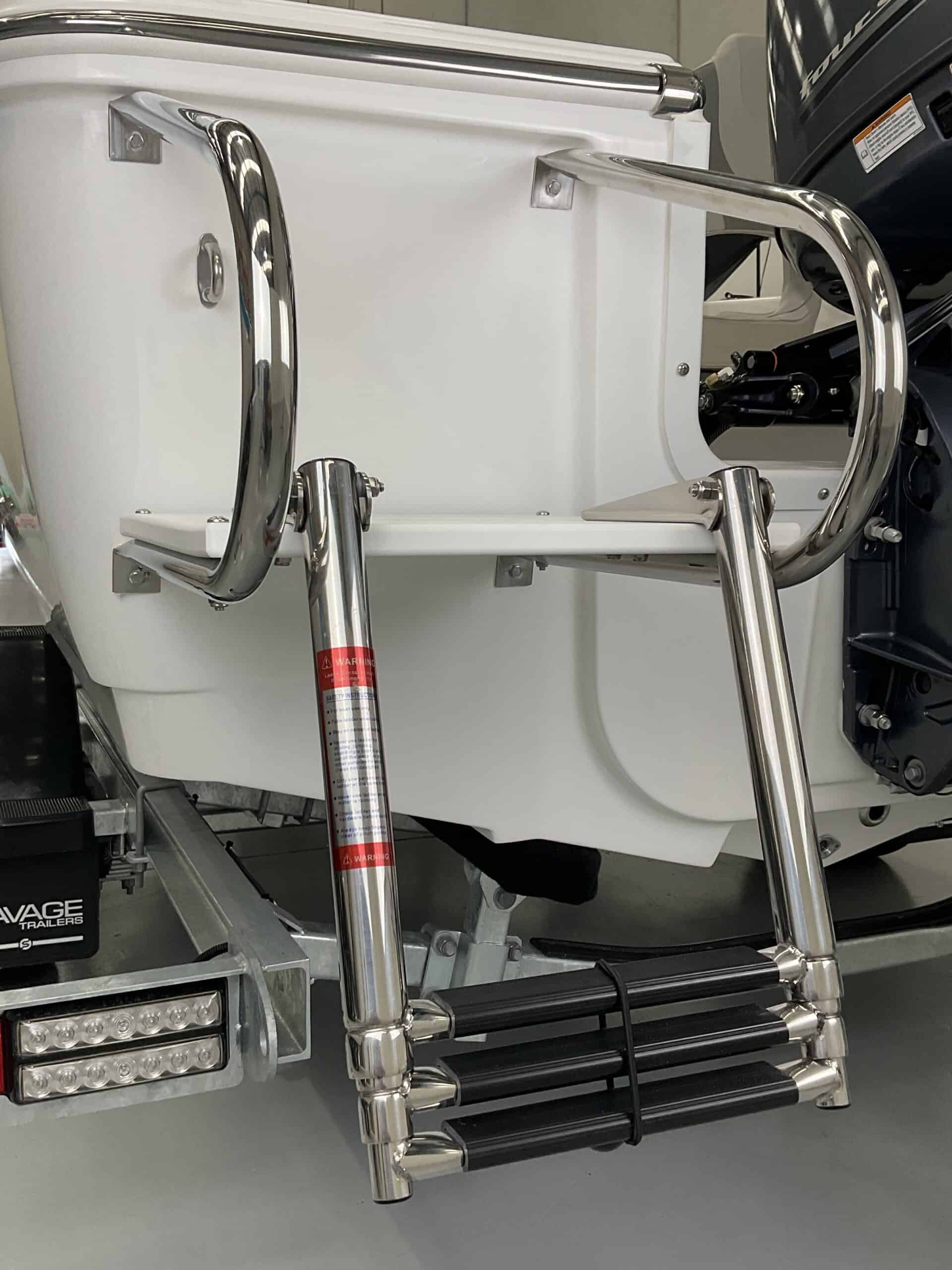 Sportsman Boats 19 Reef Centre Console | Reef Marine